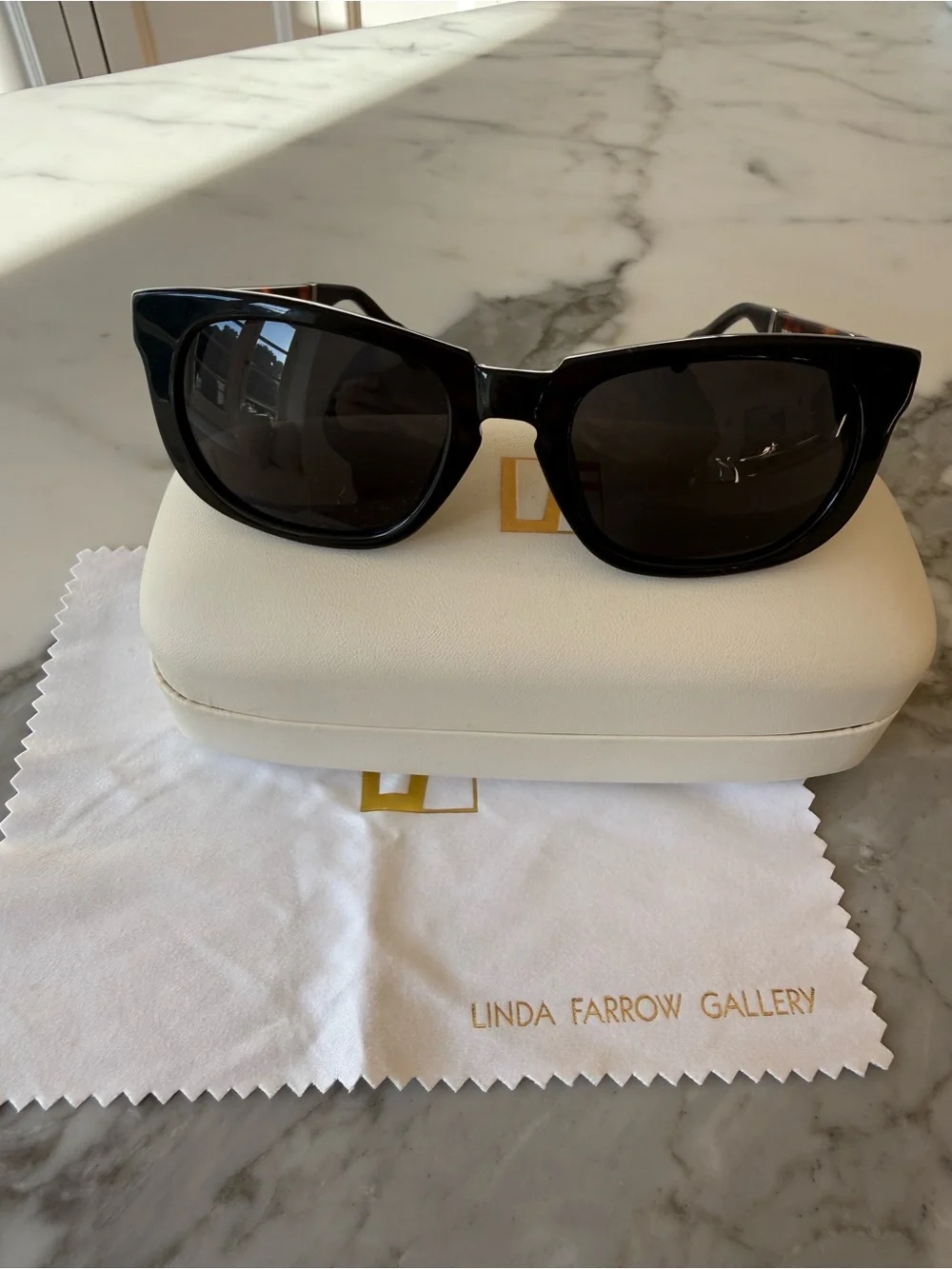 Linda Farrow for The Row Black Cat-Eye Sunglasses with tortoise